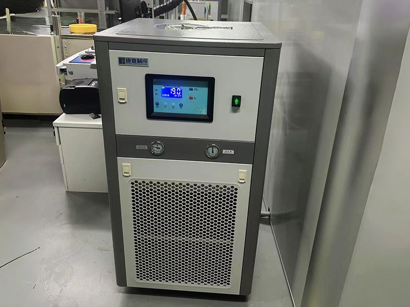 عملاء صناعة الآلات الثقيلة