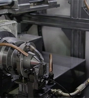 صناعة أدوات الماكينة