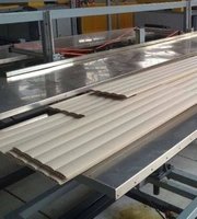 صناعة المواد المركبة من الخشب والبلاستيك