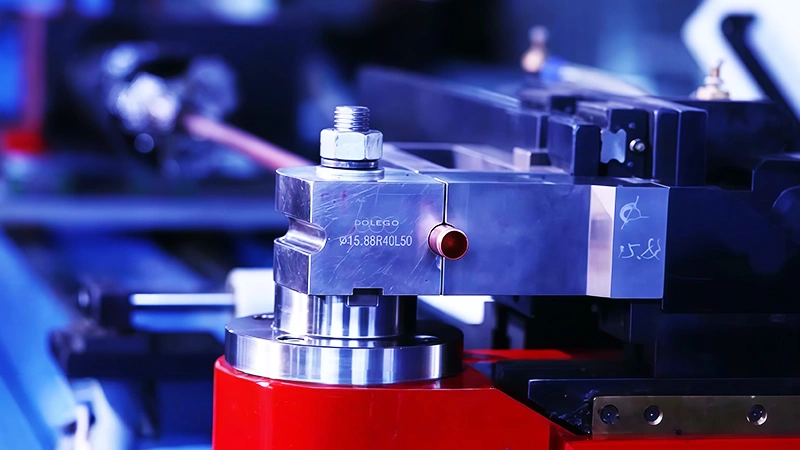 ورشة عمل أنابيب التبريد - ماكينة ثني أنابيب النحاس CNC