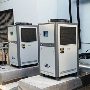 مواقع تقديم طلبات العملاء